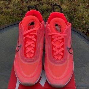 Women’s Nike Air Max 2090